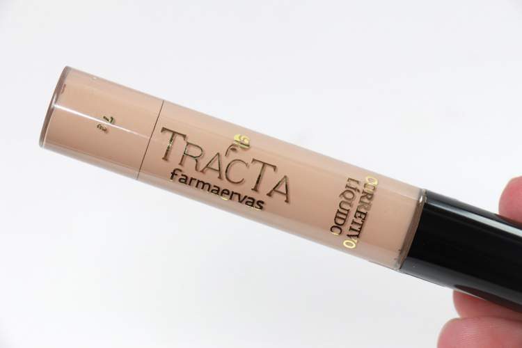 Tracta's liquid concealer is one of the cheap makeup items that replace expensive and imported brands