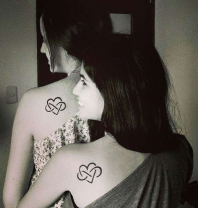 Tattoo model for mother and daughter