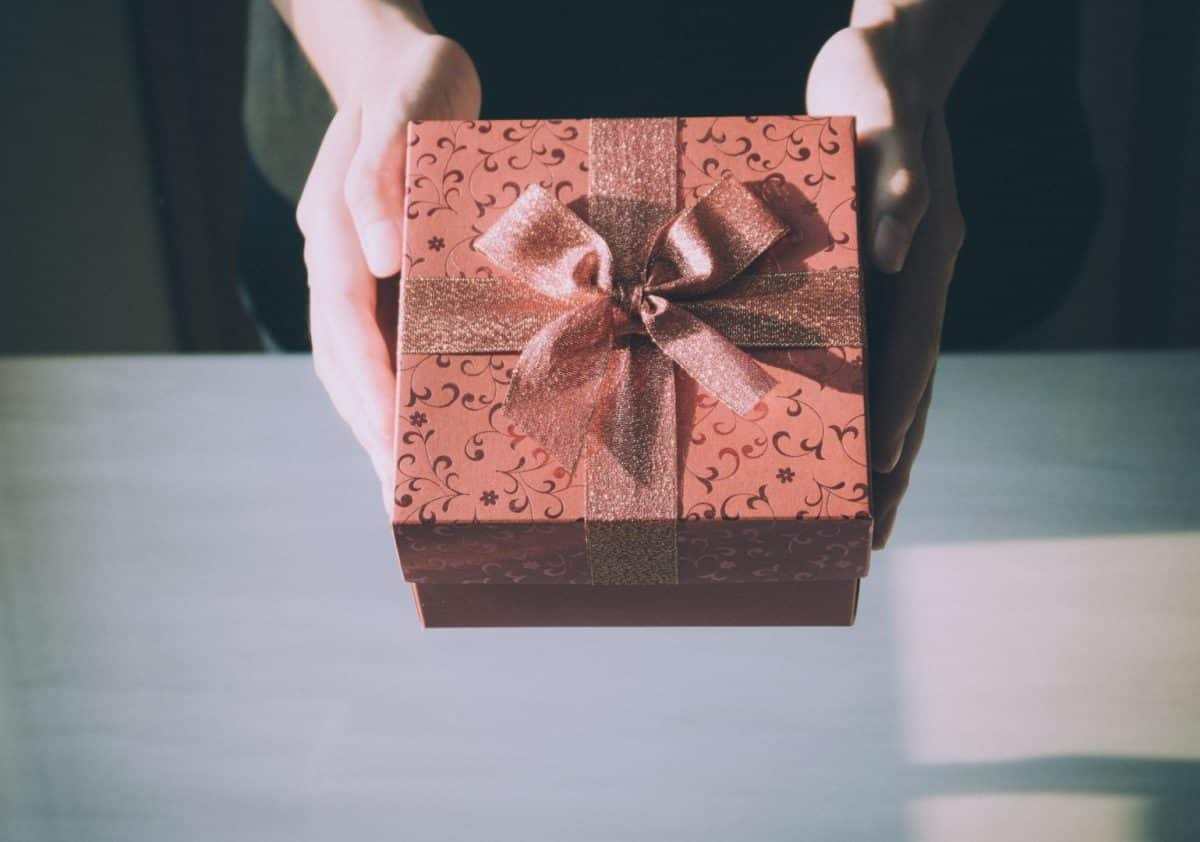 Dicas de presente de aniversário - Ideias práticas e criativas