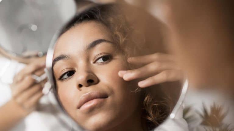 Black skin care: characteristics and tips