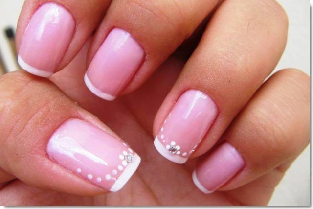 decorated nails for debutantes