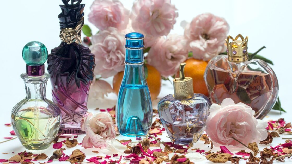 Expert tips for choosing the ideal perfume for each season of the year