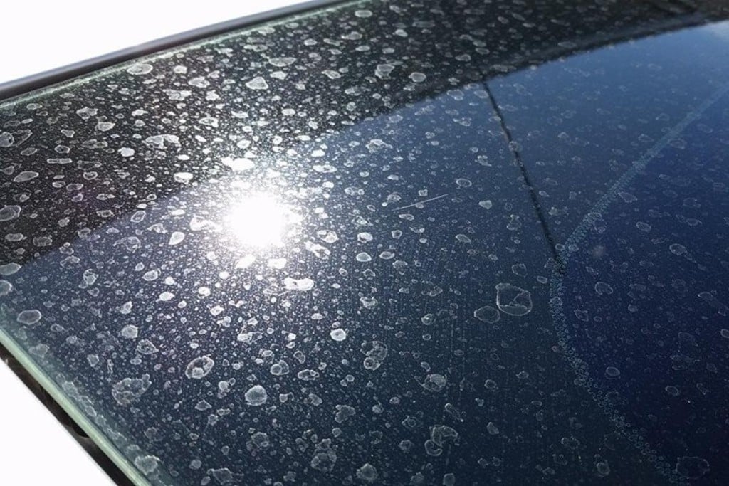 How to clean car glass and make it shine so clean