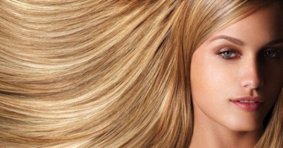 How to get the yellow out of blonde hair at home