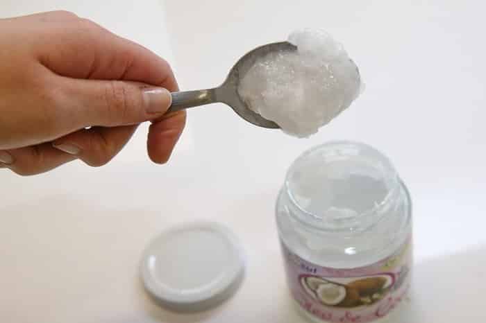 How to use coconut oil on your face: 10 tips for use and its benefits