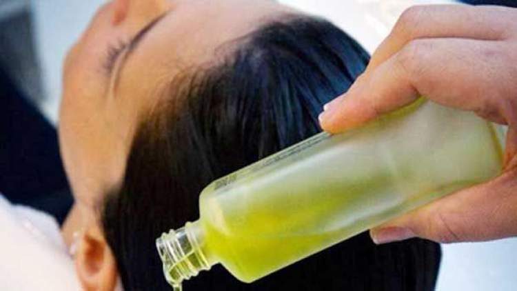 Learn how to use castor oil on your hair