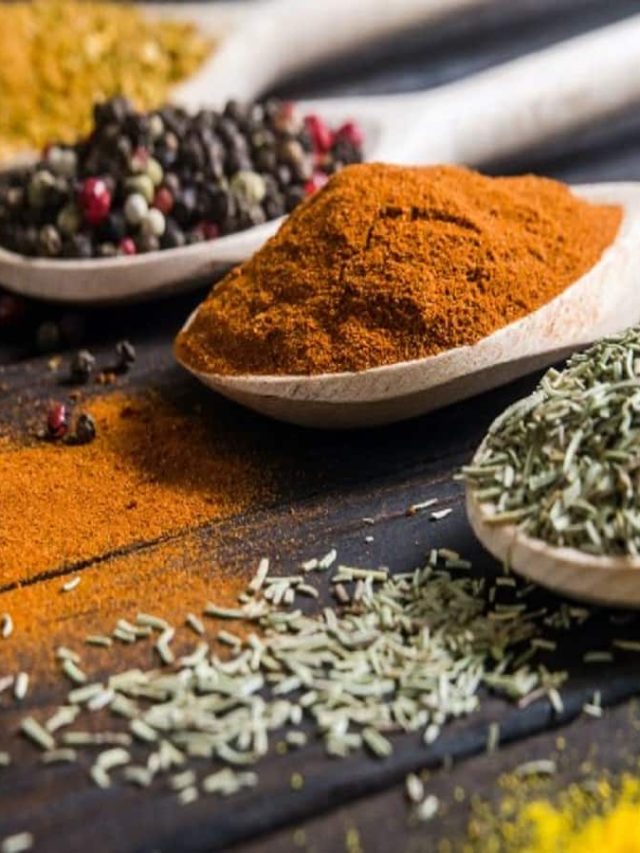 Weight Loss Foods: 7 Spices To Help You Shed Kilos This Winter
