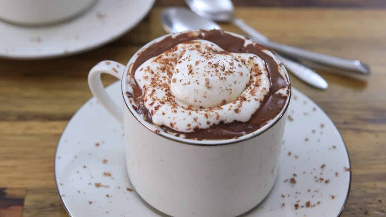 Chocolate Quente – O que é, origem e 5 receitas para saborear