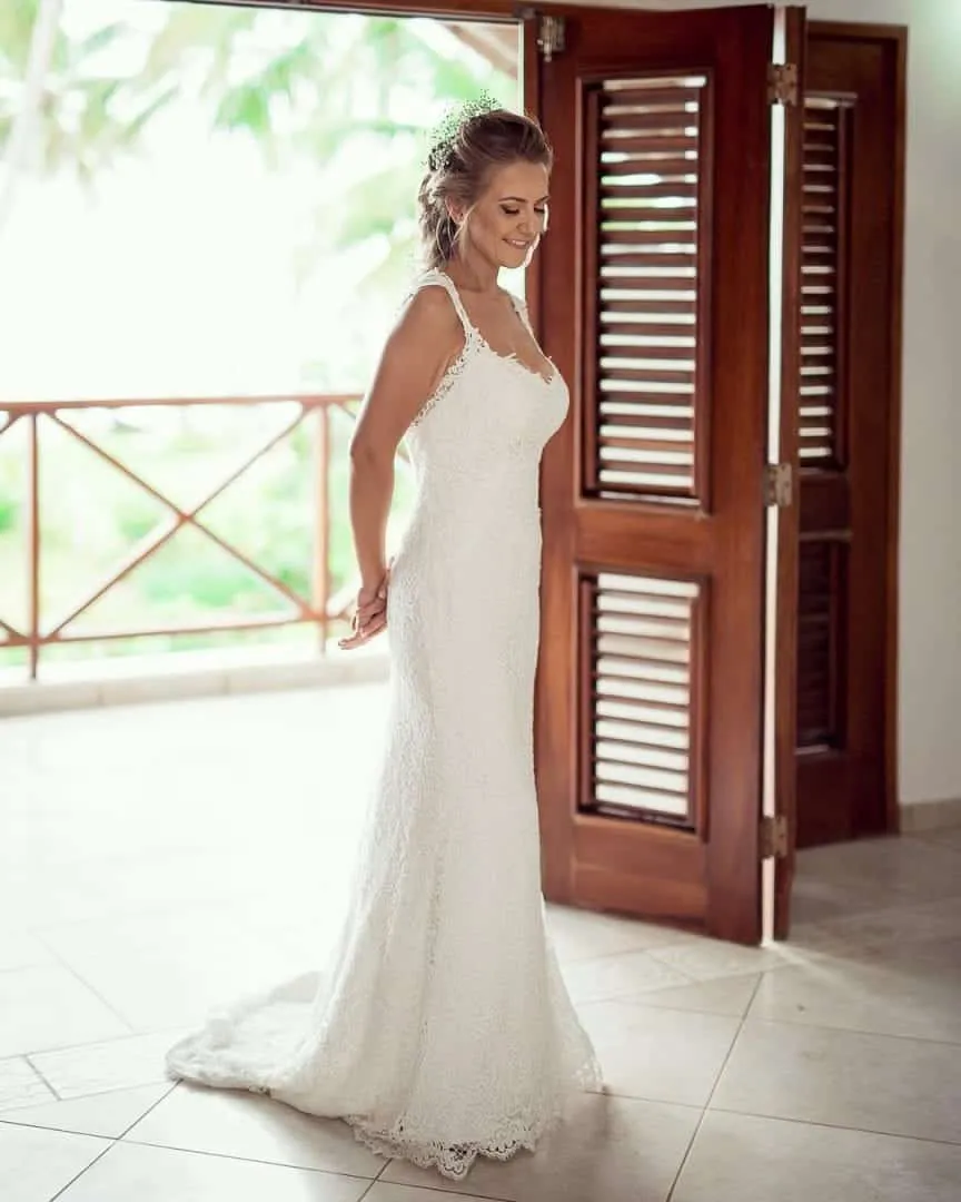 Simple wedding dress - What they look like + models for inspiration