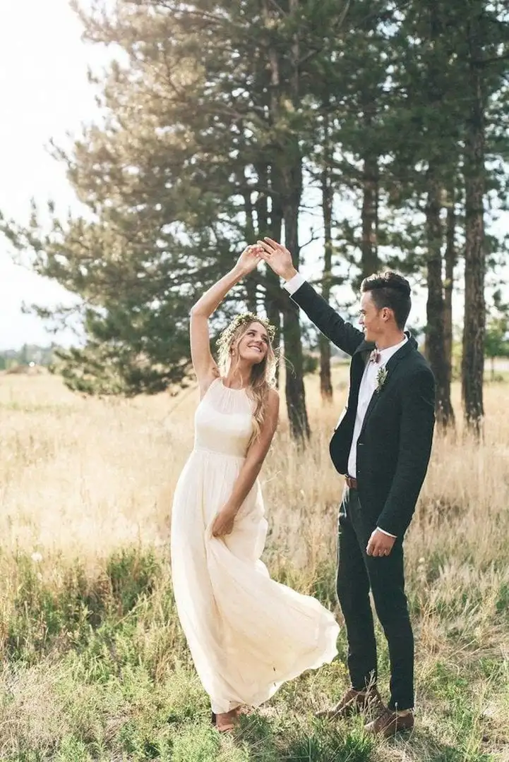 Simple wedding dress - What they look like + models for inspiration