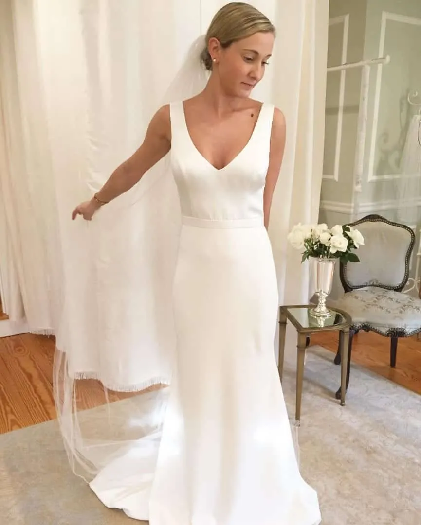 Simple wedding dress - What they look like + models for inspiration