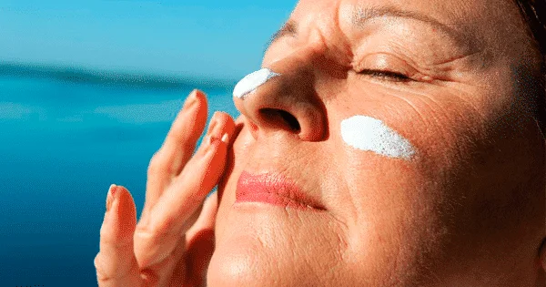 Sunblock – How to use it, what it’s for, difference between sunscreen