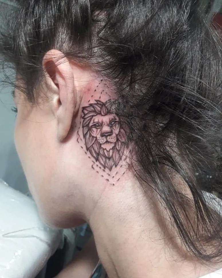 Tatuagem no pescoço - Tipos mais comuns e inspirações