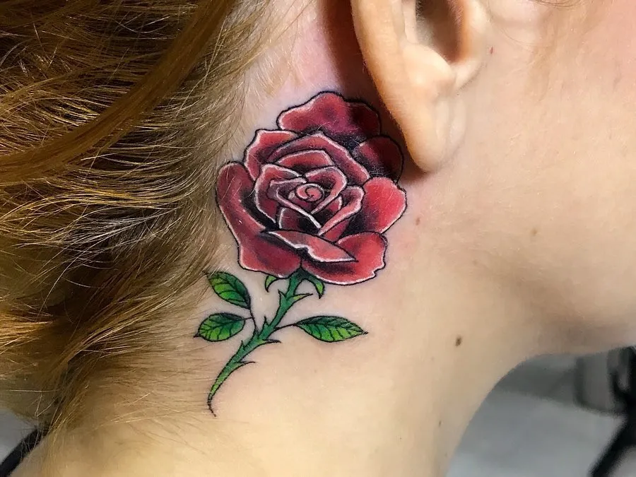 Tatuagem no pescoço - Tipos mais comuns e inspirações