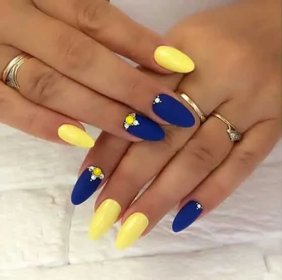 Esmalte amarelo - Nova tendência para quem deseja sair do óbvio e inovar