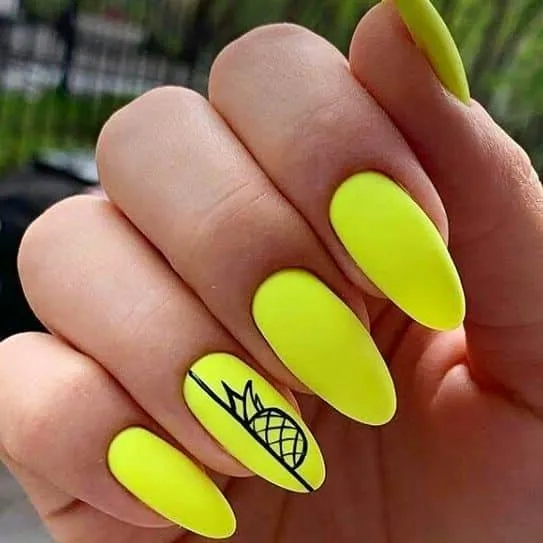 Esmalte amarelo - Nova tendência para quem deseja sair do óbvio e inovar