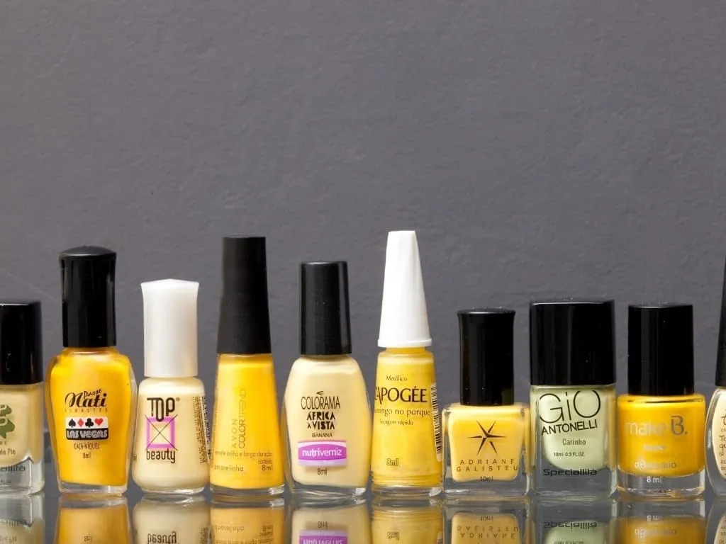 Esmalte amarelo - Nova tendência para quem deseja sair do óbvio e inovar