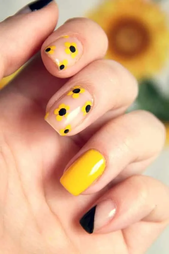 Esmalte amarelo - A cor tendência para quem deseja sair do óbvio e inovar