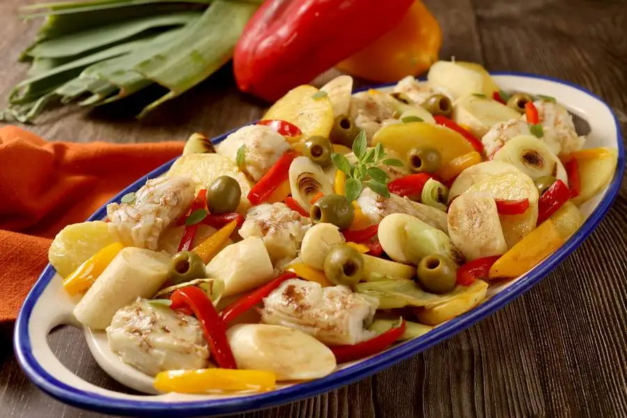 Bacalhau ao forno para o almoço de Páscoa