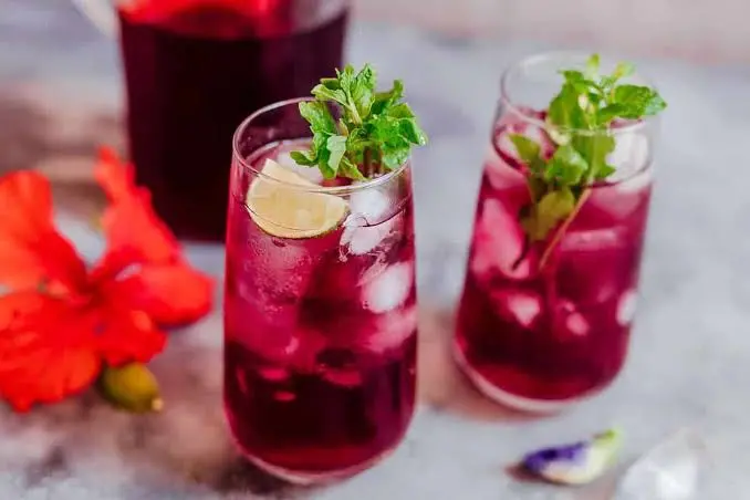 Hibiscus tea - it's good for your health and helps you lose weight