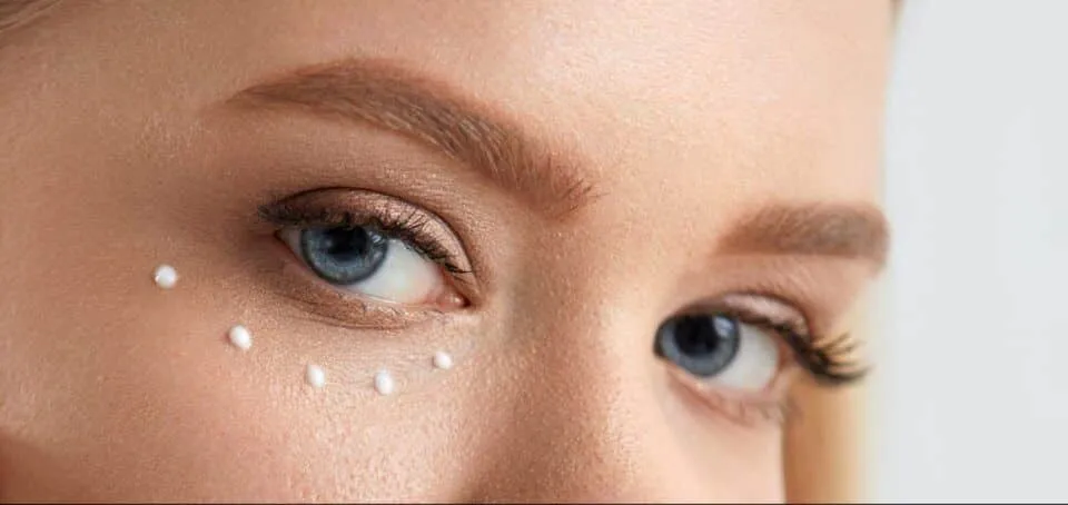 Filling dark circles - care routine + treatment trends