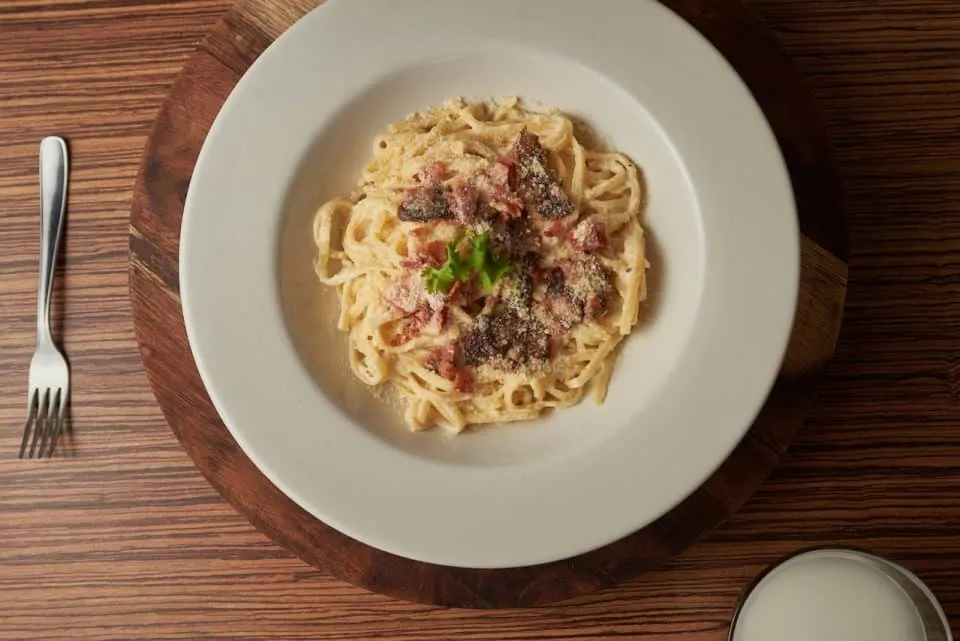 Jantar rápido: macarrão a carbonara