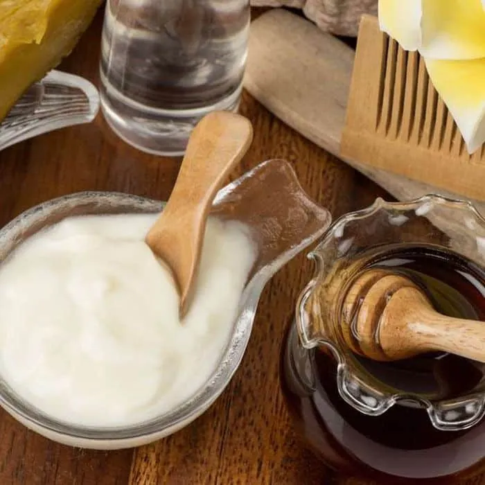 Benefits of honey for the skin: honey recipe with coconut oil