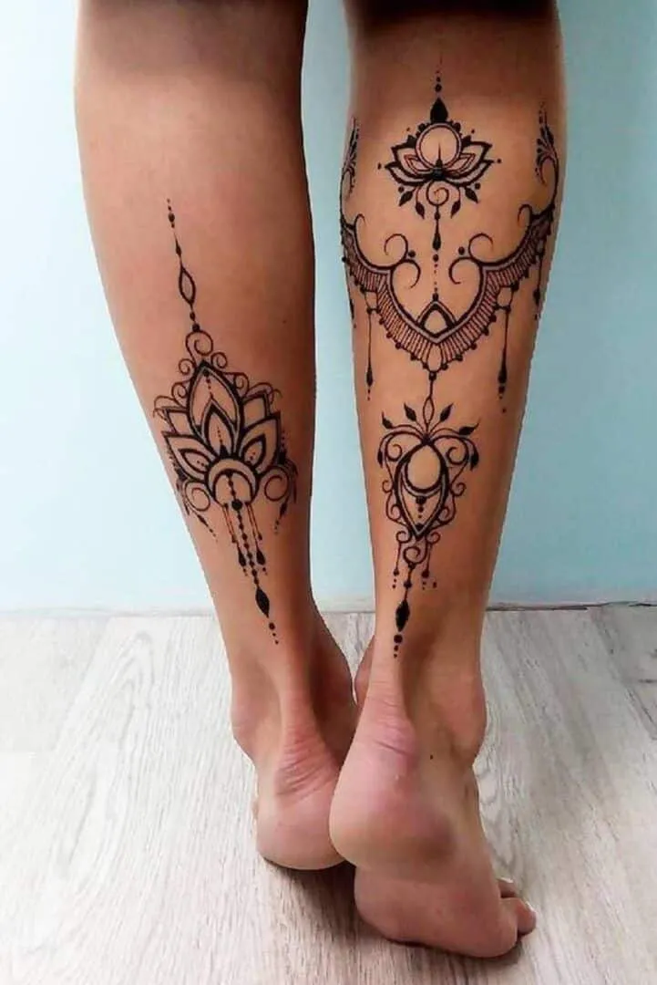 henna tattoo on calves - Ancient Art