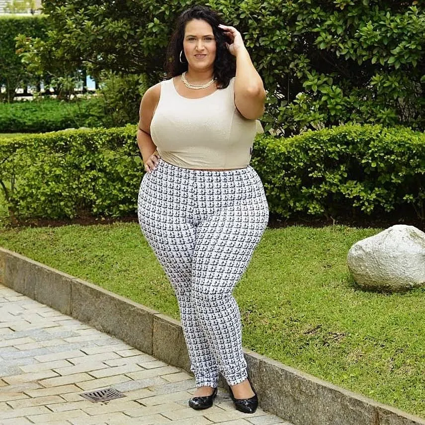 Modelos plus size brasileiras: 105 modelos e ativistas de sucesso