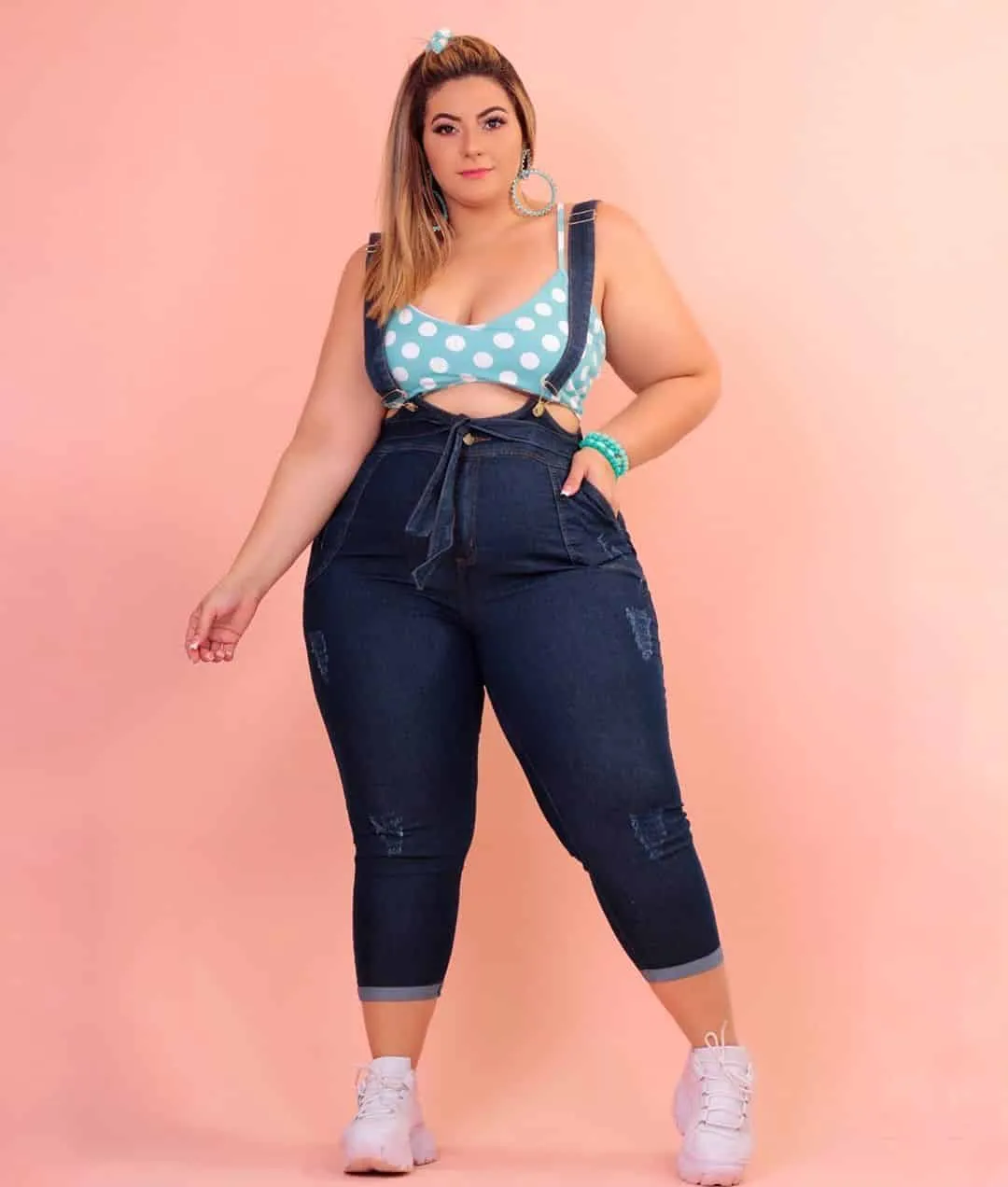 Modelos plus size brasileiras: 105 modelos e ativistas de sucesso