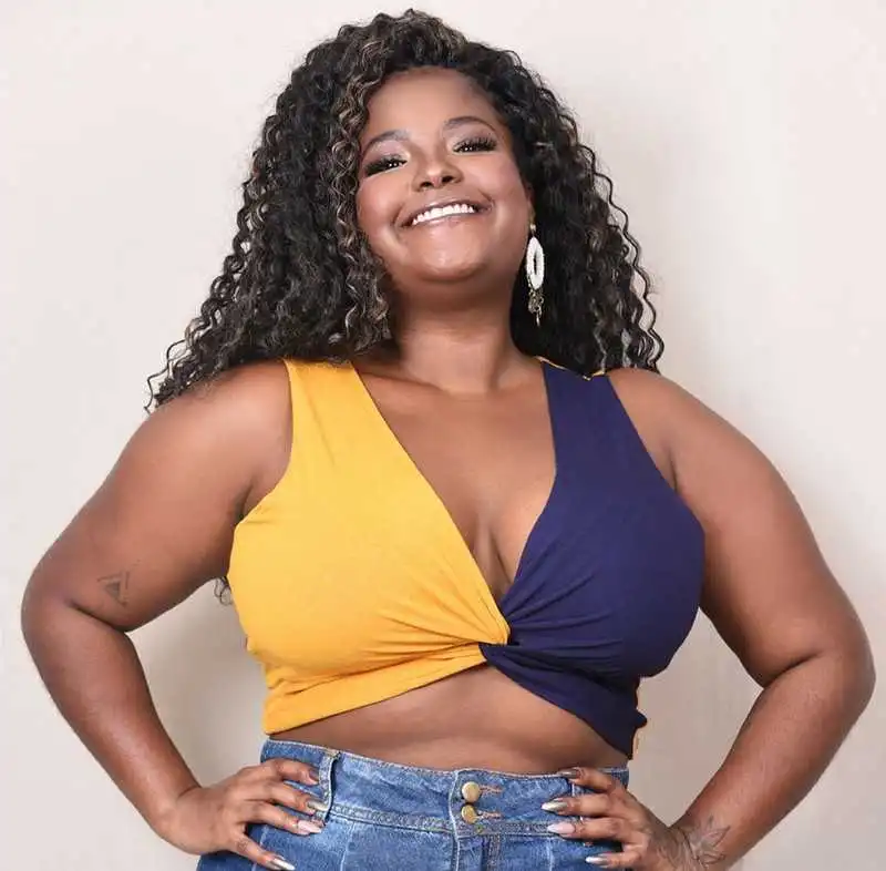 Modelos plus size brasileiras: 105 modelos e ativistas de sucesso