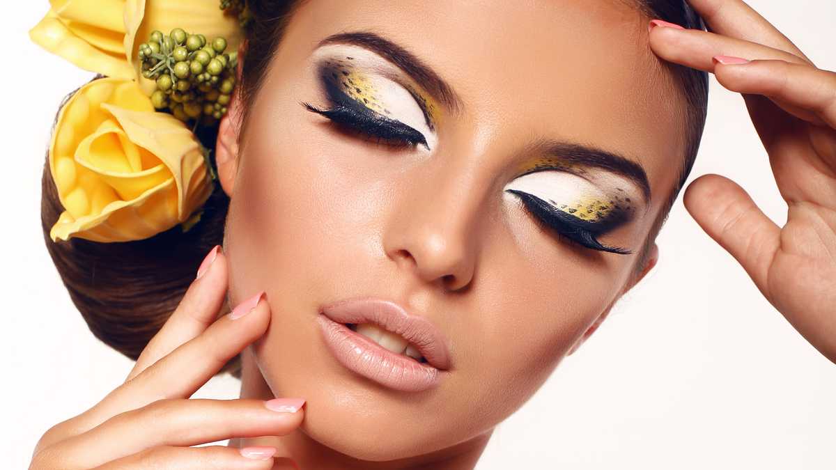 Cut Crease: Learn how to do trendy makeup