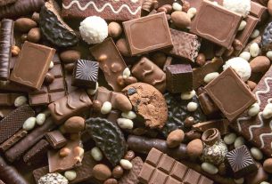 BBenefits of chocolate - 12 advantages of the sweet and contraindications