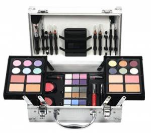 Makeup case