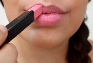 How to make lipstick last longer