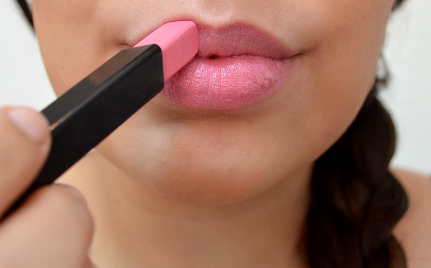 How to make lipstick last longer