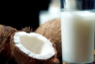 Tudo sobre o leite de coco- Benefícios, nutrientes, dúvidas e receitas