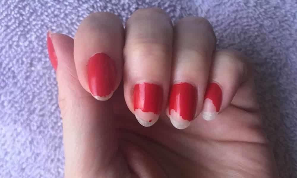 How to prevent nail polish from peeling at the tip with one trick