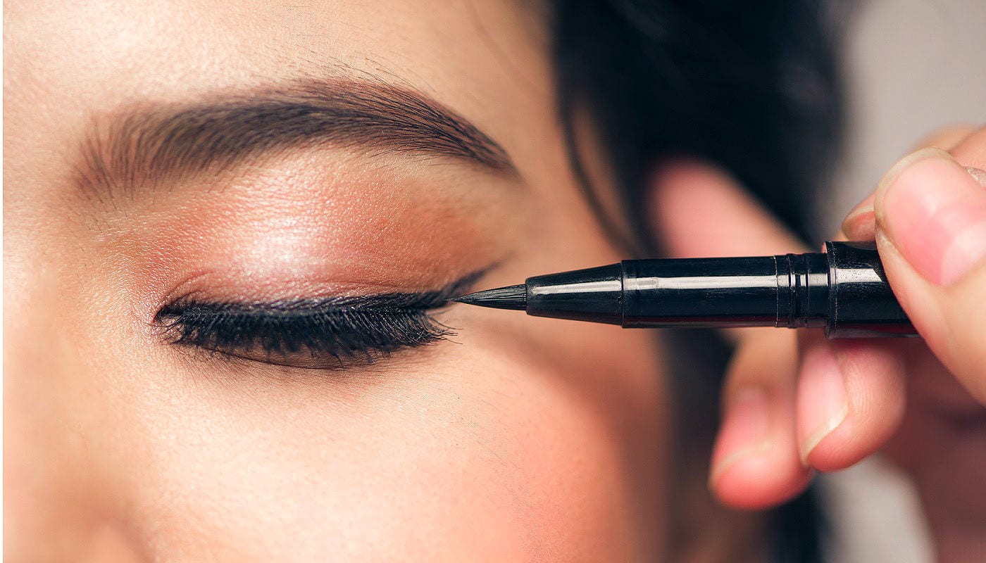 Makeup with eyeliner – Options to use during the day or night