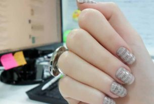 Learn how to decorate nails from newspaper