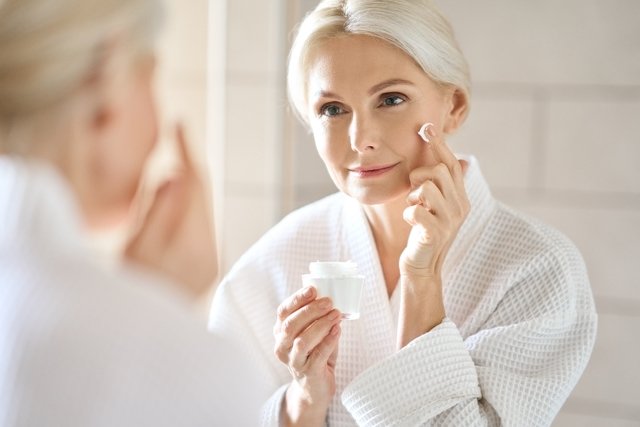 7 best wrinkle creams (and how to use them)