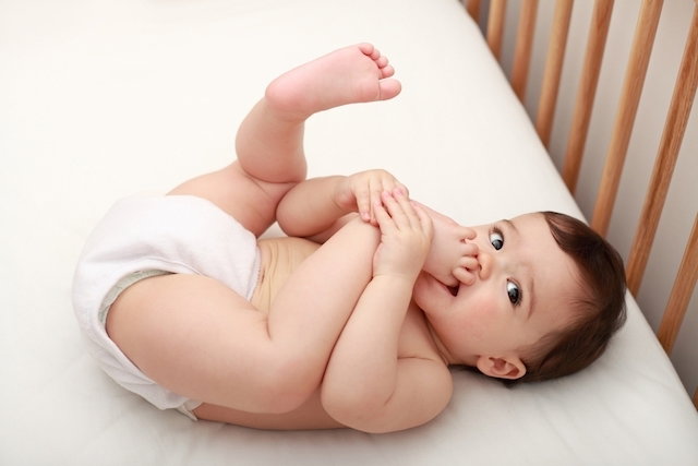 Baby development at 7 months: weight, sleep and nutrition