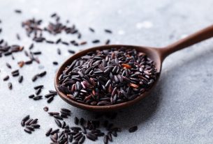 Wild rice: benefits and how to prepare (with recipes)