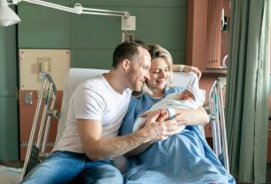 Recovery from cesarean section: protection and 10 tips for recovering at home