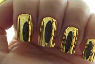 How to do chrome nails at home