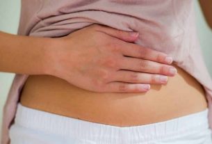 6 home methods to loosen a stuck intestine naturally