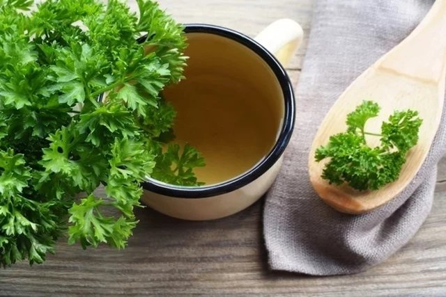 3 best teas with parsley for urinary tract infections