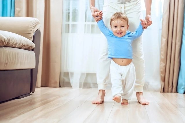 5 games to encourage your baby to walk alone