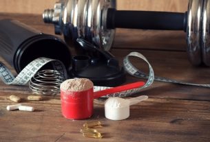 9 supplements to gain muscle mass (and how to use them)