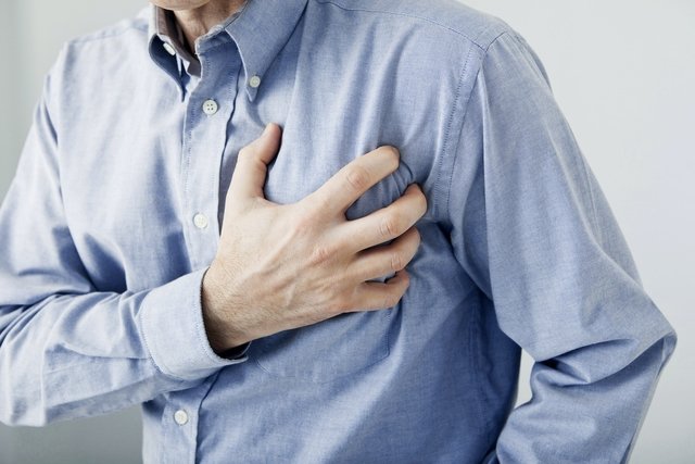 Acute myocardial infarction: what it is, symptoms, causes and treatment